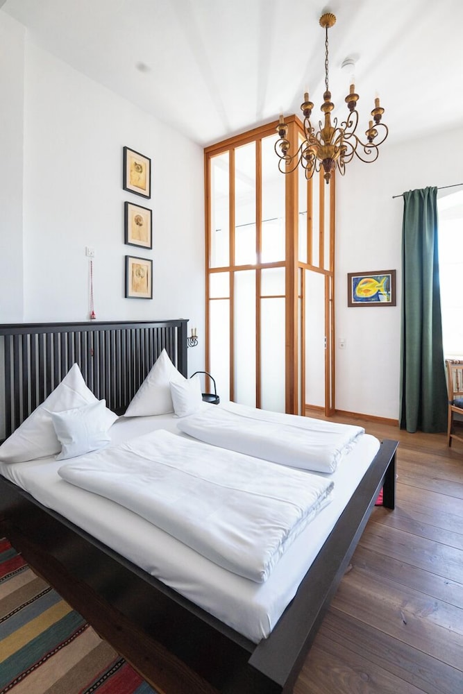 Deluxe Double Room, River View photo 3