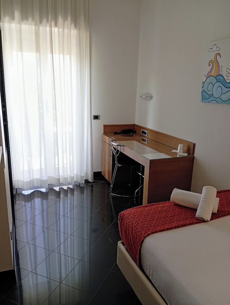 Superior Single Room, Balcony photo 3