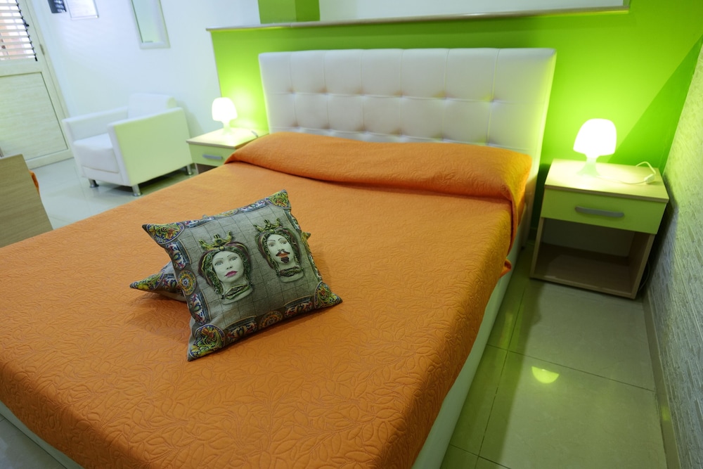 Standard Double Room (Verde) photo 2