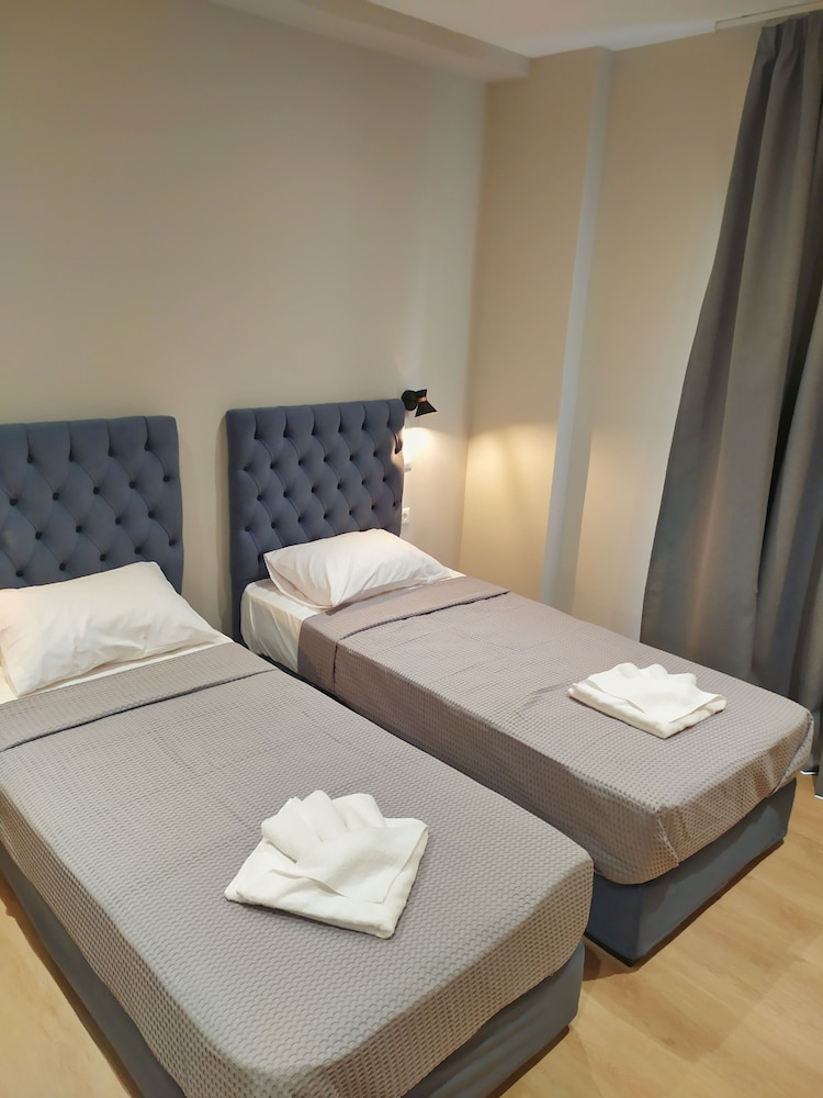 Economy Double or Twin Room photo 1