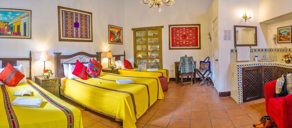 Comfort Double Room, Private Bathroom, Courtyard Area photo 2