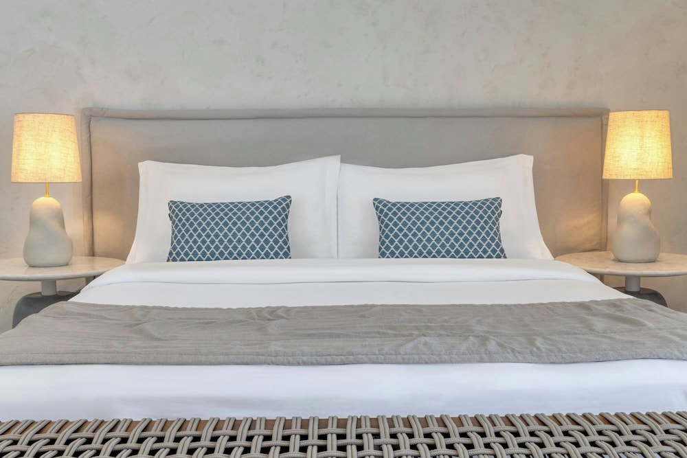 Grand Room, 1 King Bed