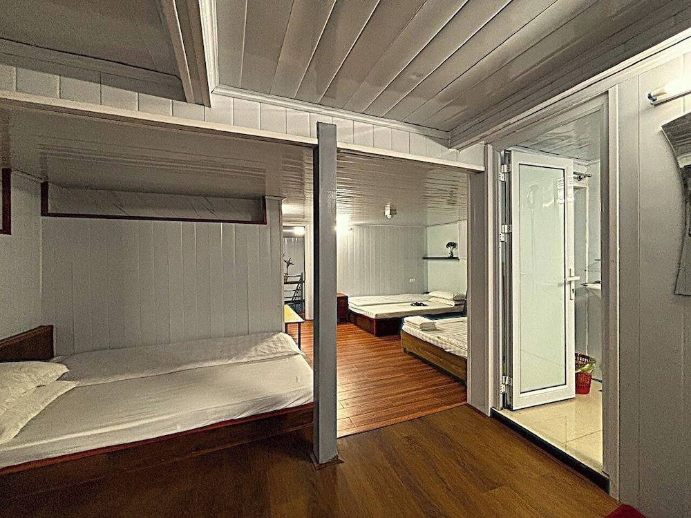 Double Room, Mountain View photo 3