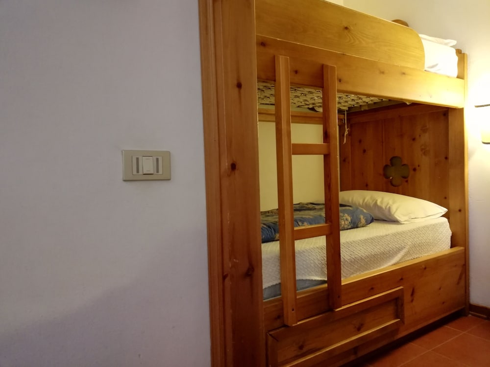Family Apartment, 2 Bedrooms photo 1