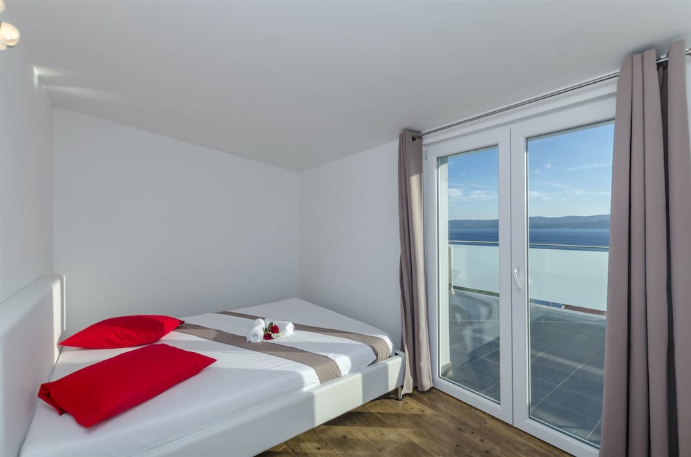 Apartment (A1) photo 2
