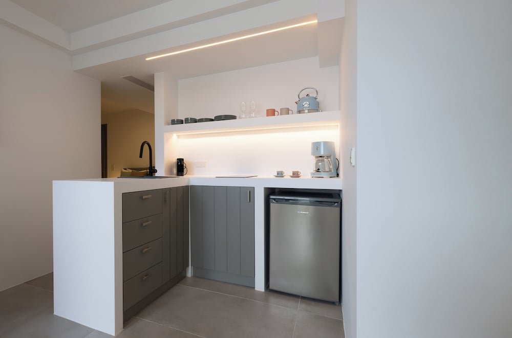 King Suite - Photo 2