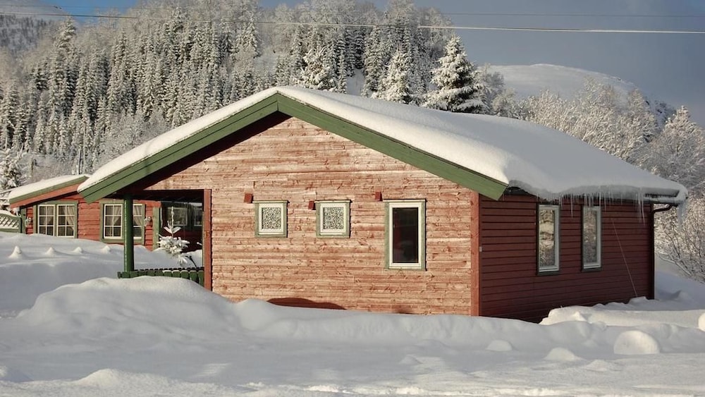 Cottage, 3 Bedrooms, Mountain View photo 3