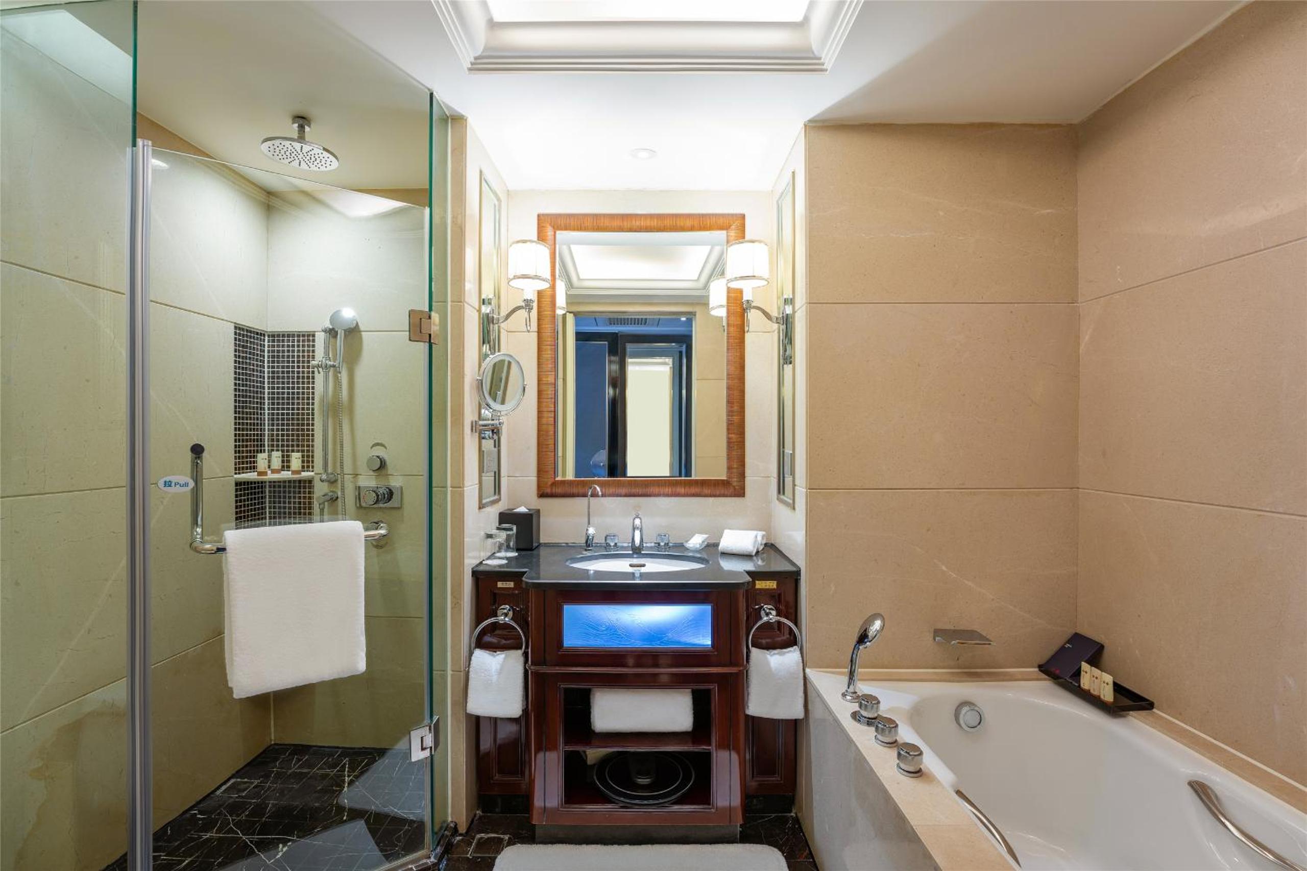 Executive Double Room photo 3