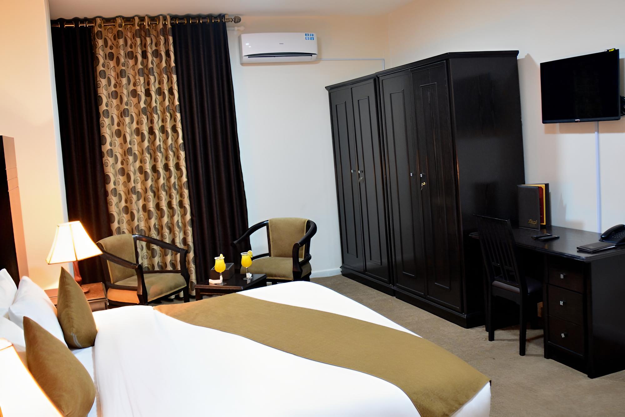 Standard Single Room