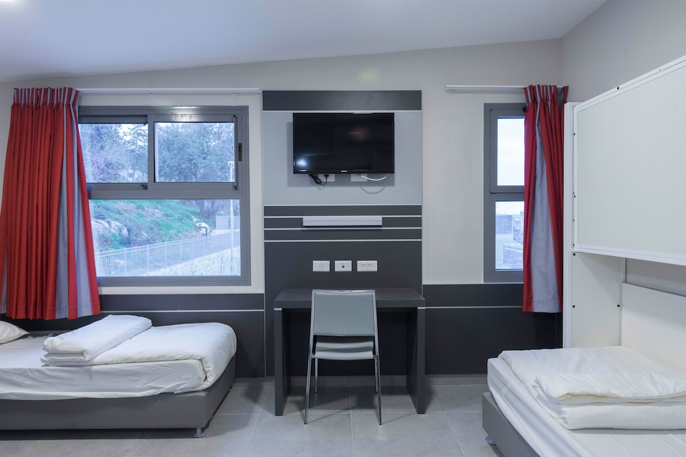 Standard Room photo 2