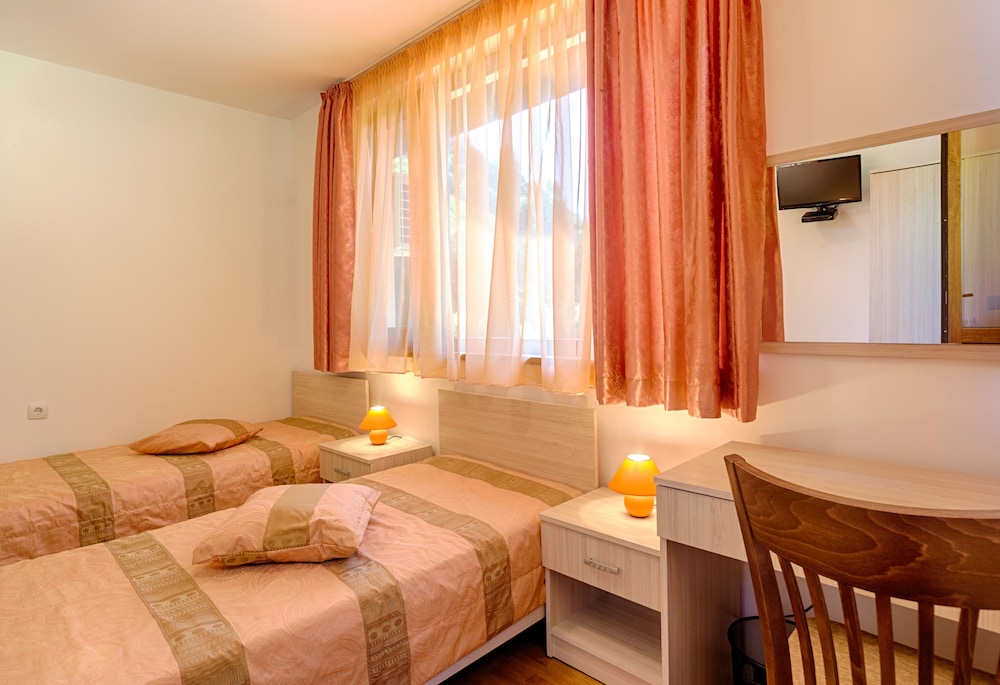 Deluxe Villa, 3 Bedrooms, Mountainside photo 2