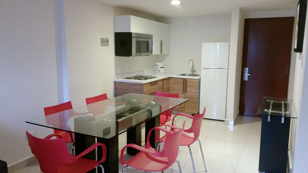 Suite, Kitchenette photo 3