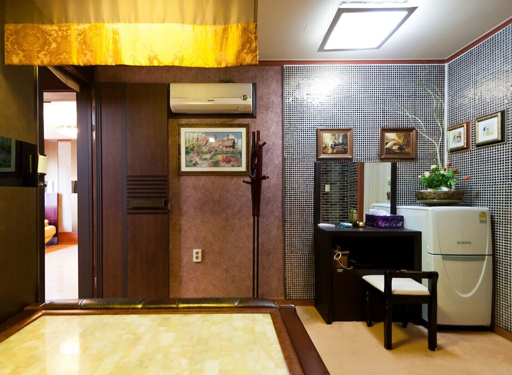 Room (Jasmin) photo 2