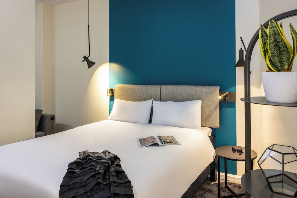 Room, 1 Double Bed - Photo 3