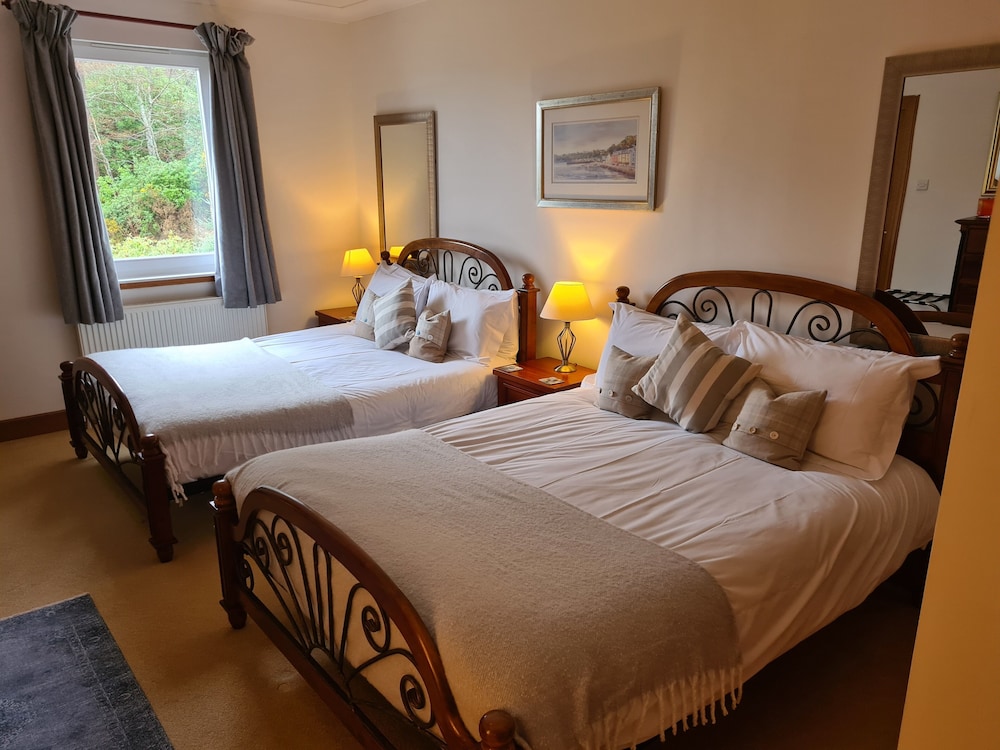 Deluxe Twin Room (Garden View) photo 1