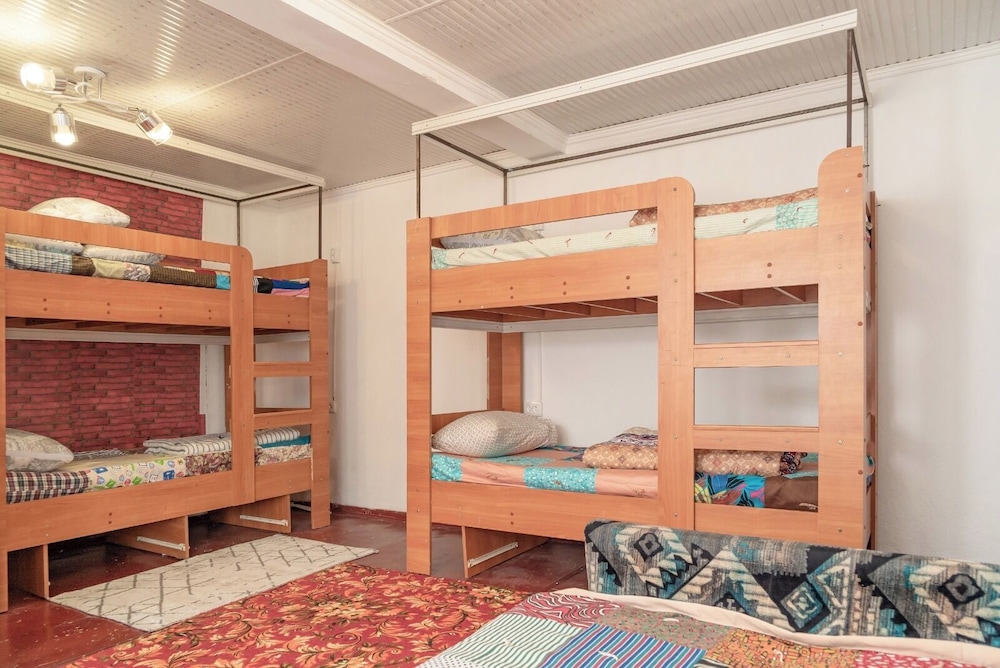 Basic Shared Dormitory, Mixed Dorm, Courtyard View photo 1
