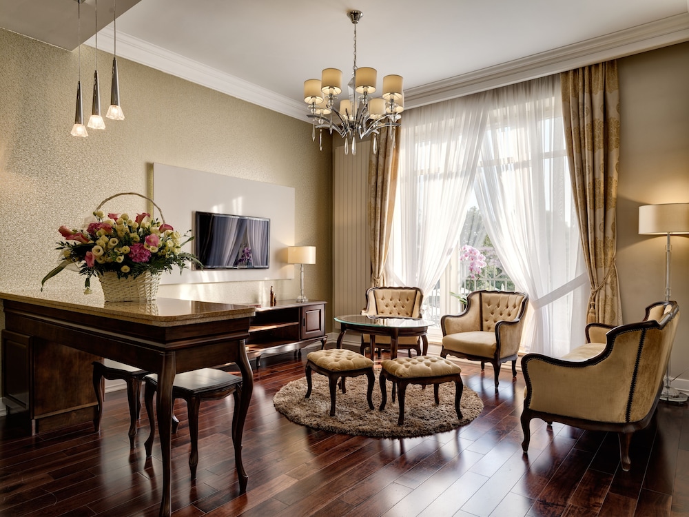 Luxury Apartment photo 1