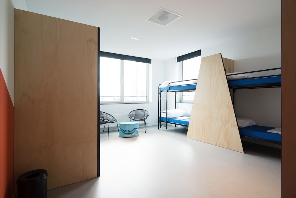 Standard Room, Multiple Beds photo 1