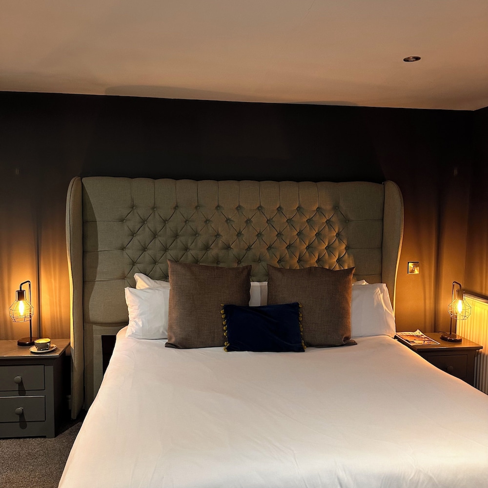 Gawsworth Suite photo 3