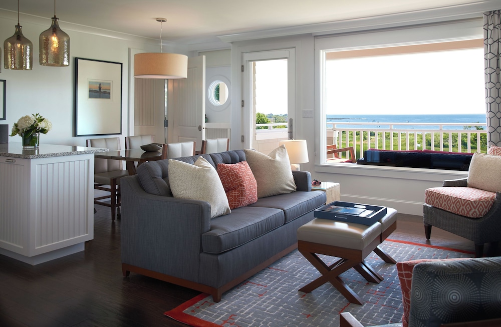 Inn By the Sea, Foto 5