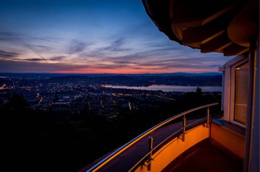 Tower Suite with City View
