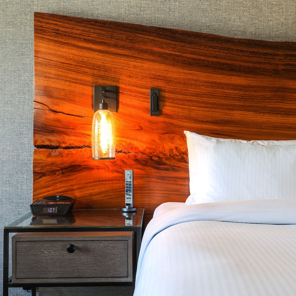 Deluxe Room, 2 Queen Beds, Mountain View, Slope side - Photo 2