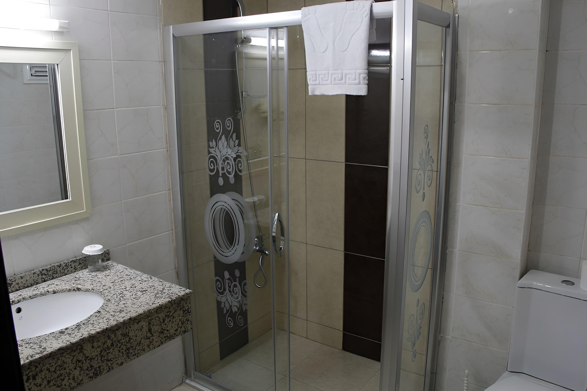 Triple Room with Balcony photo 1