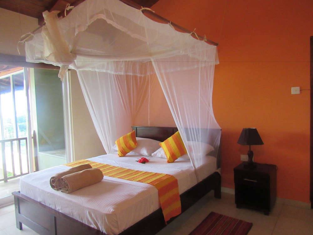 Triple Room, Beach View, Sea Facing photo 1