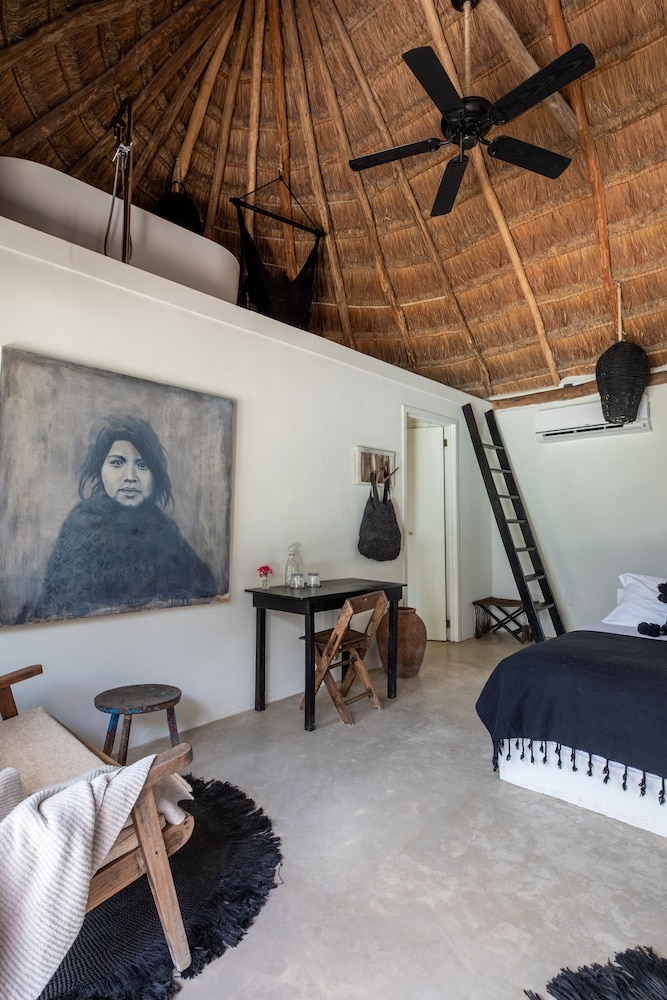 Room, Ocean View - Photo 1