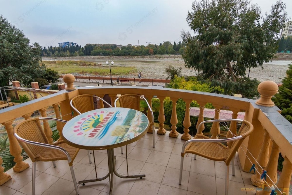 Triple Room, Balcony photo 3