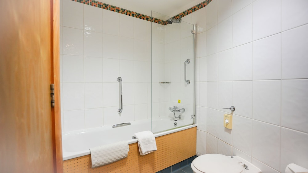 Superior Room - Photo 5