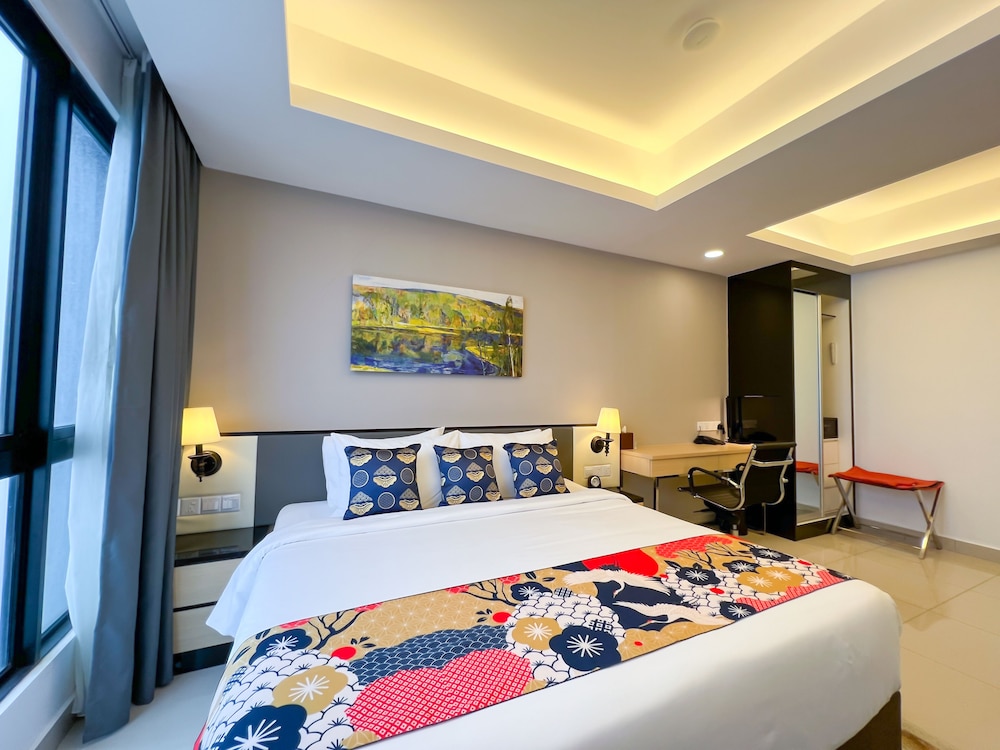 Grand Suite, 2 Bedrooms, Connecting Rooms, Mountain View