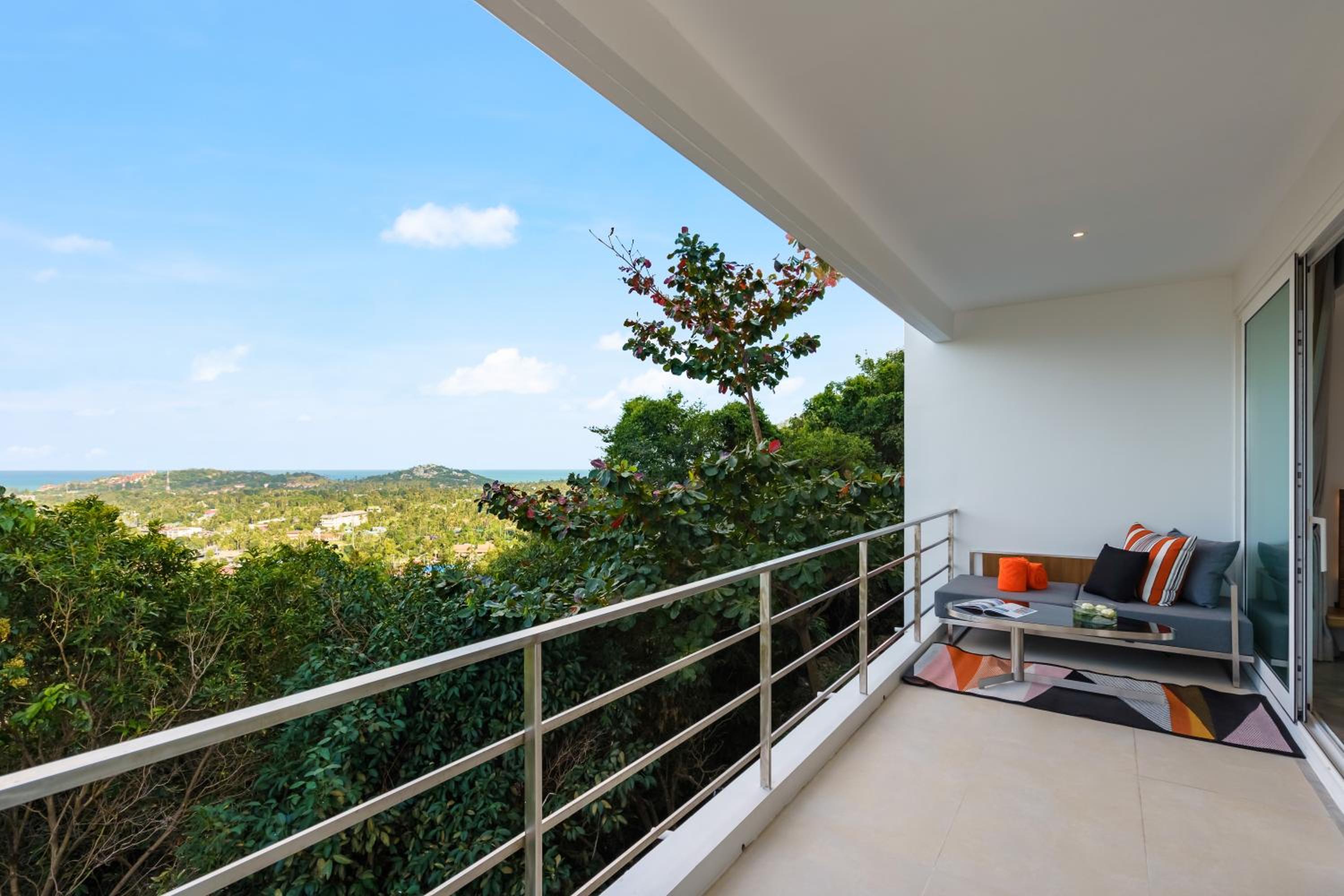Deluxe Sunrise Suite - Photo 6