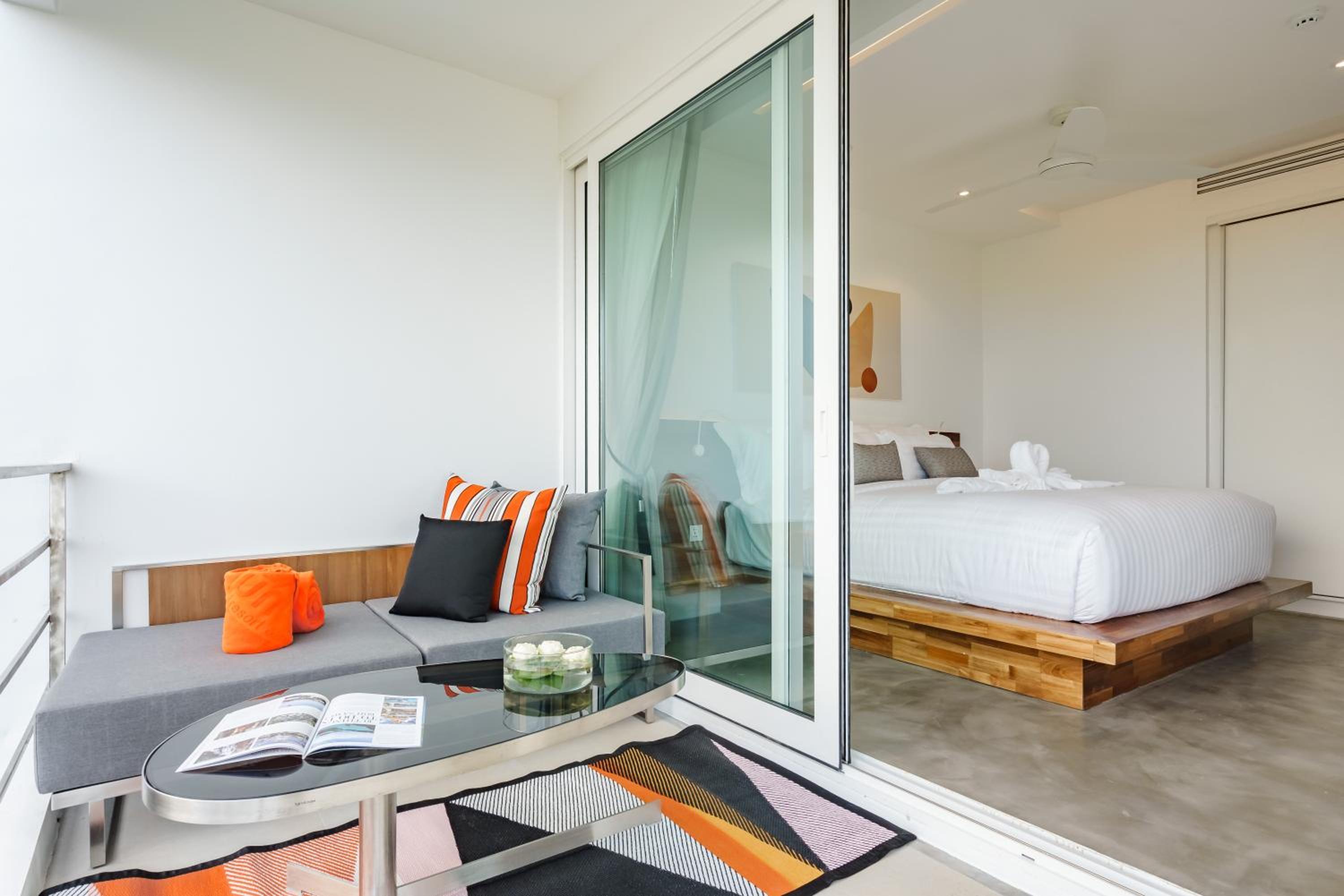 Deluxe Sunrise Suite - Photo 5