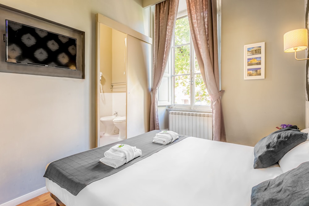 Superior Triple Room (101) photo 2