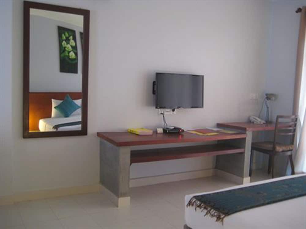Superior Double Room, 1 Queen Bed photo 2