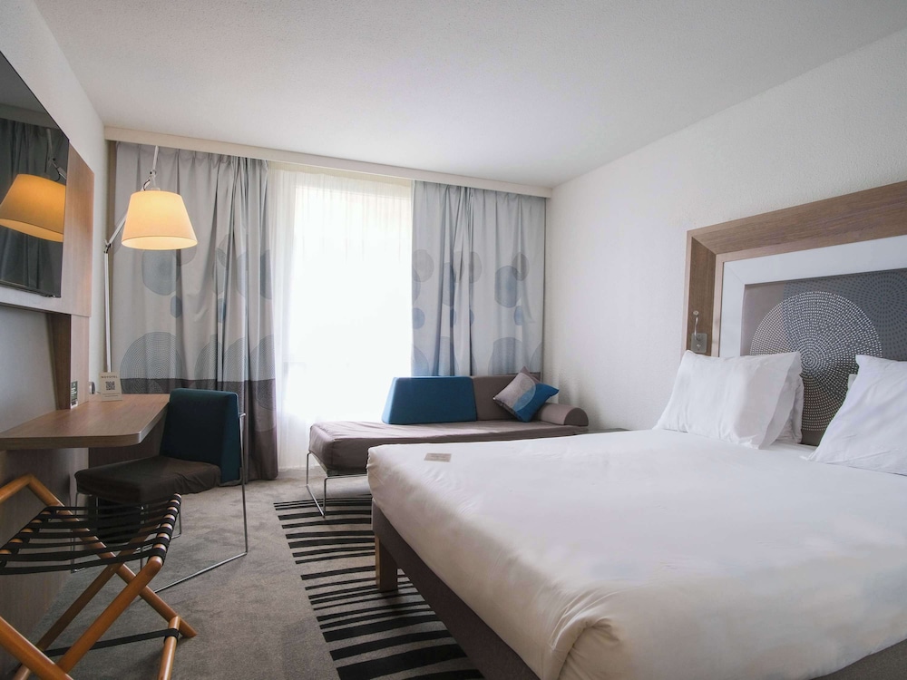 Superior Room, 1 Double Bed with Sofa bed - Photo 9