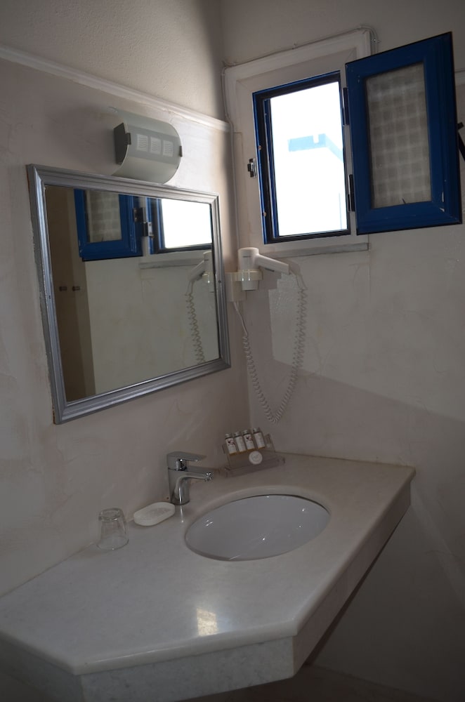 Classic Quadruple Room, 1 Bedroom photo 2