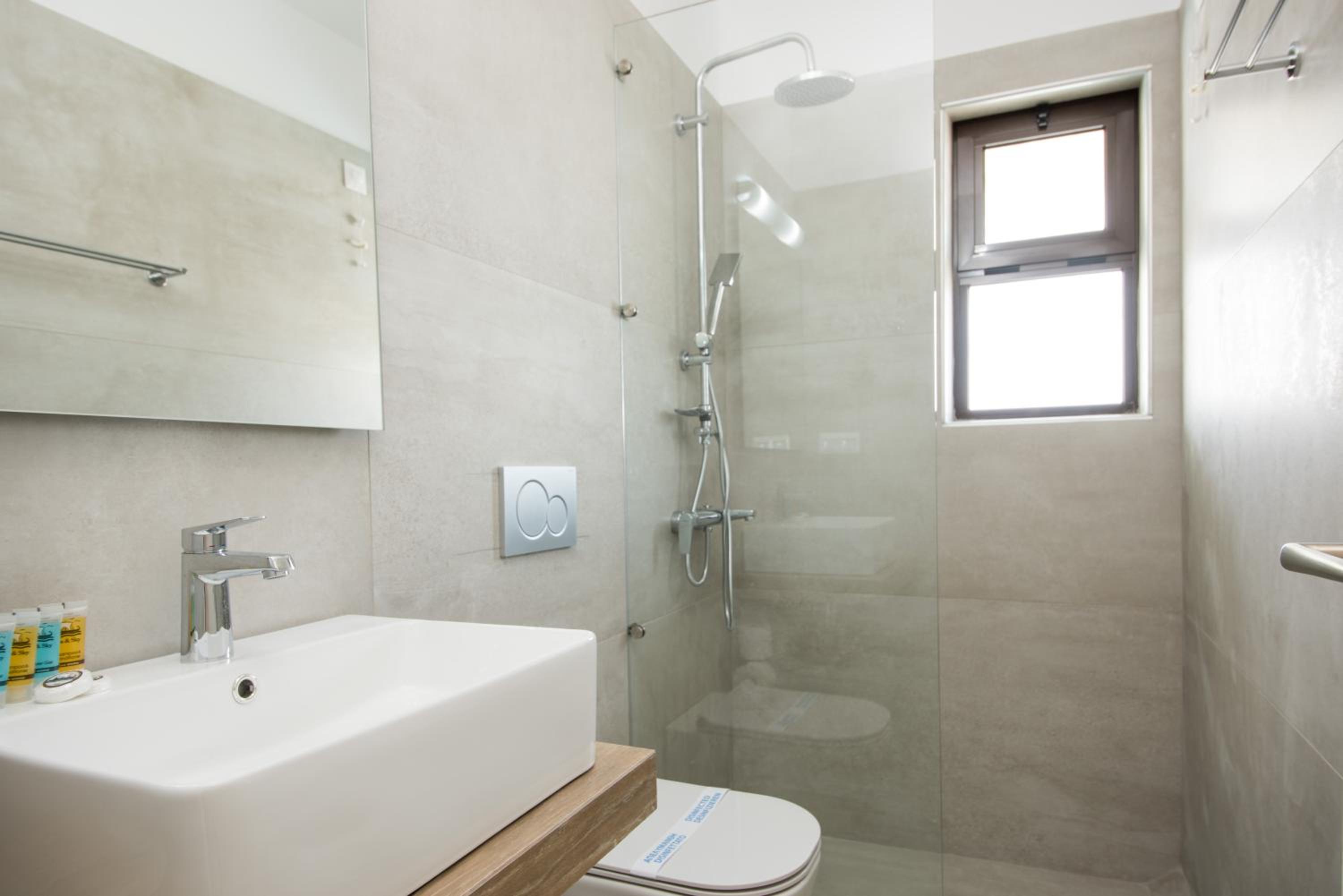 Double Room with Sea View photo 2