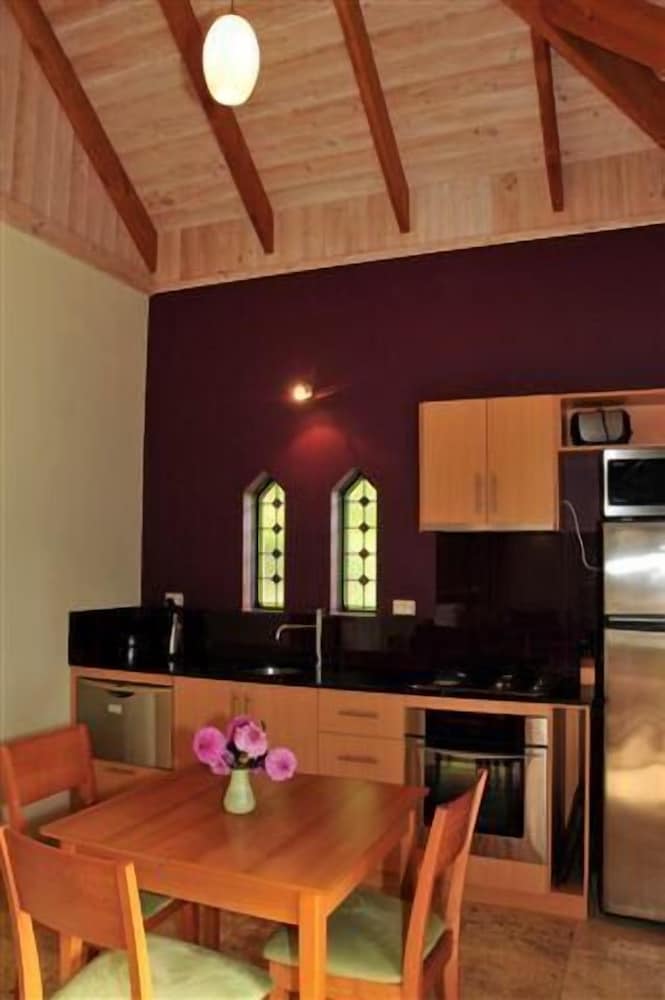 Luxury Spa Cottage With Lake View photo 3