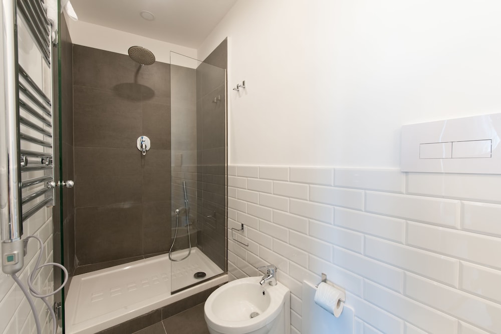 Standard Room photo 3