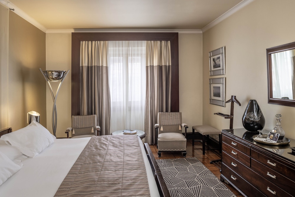 Classic Double or Twin Room - Photo 4