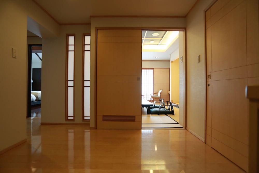 Japanese-Western Room with private Onsen (indoor bath) Non-Smoking for 2-4 Guests Only photo 3