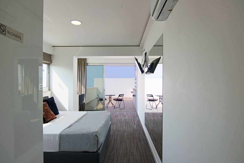 Luxury Studio Suite