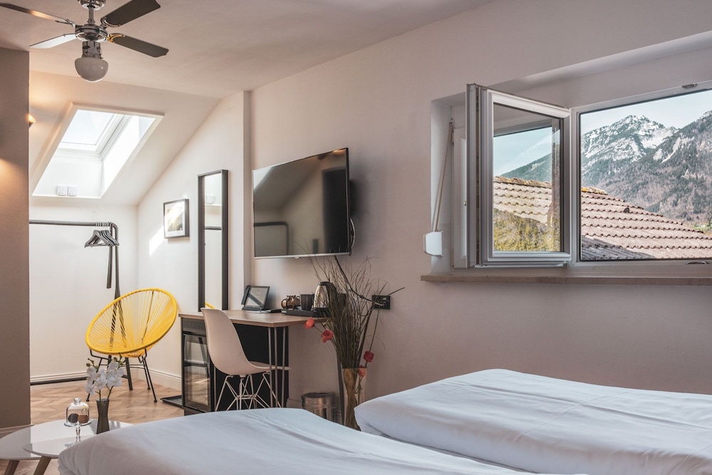 City Room