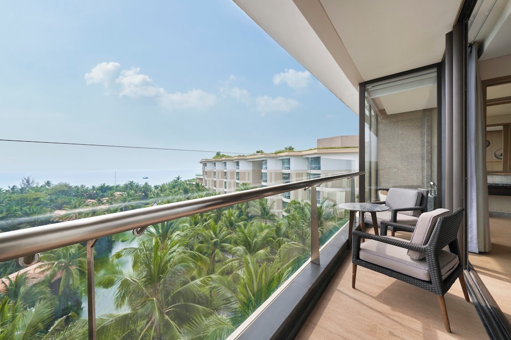 Classic Room, 2 Twin Beds, Balcony, Ocean View