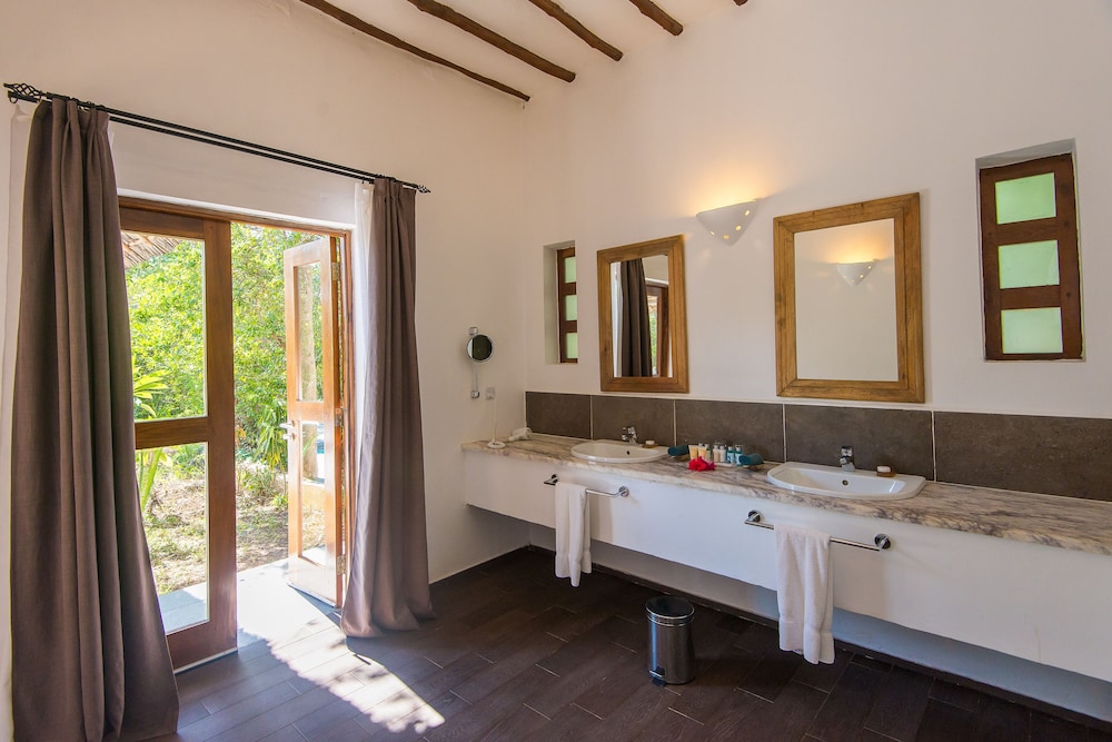 Deluxe Double Room, 1 Bedroom, Non Smoking, Garden View