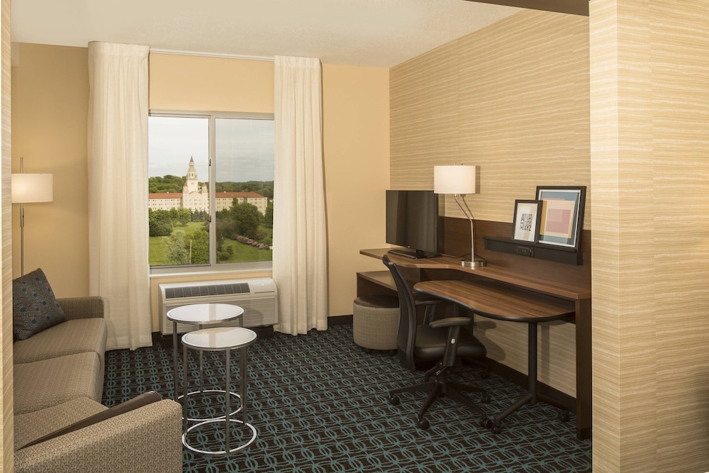 Suite, Multiple Beds (Hearing Accessible) photo 1