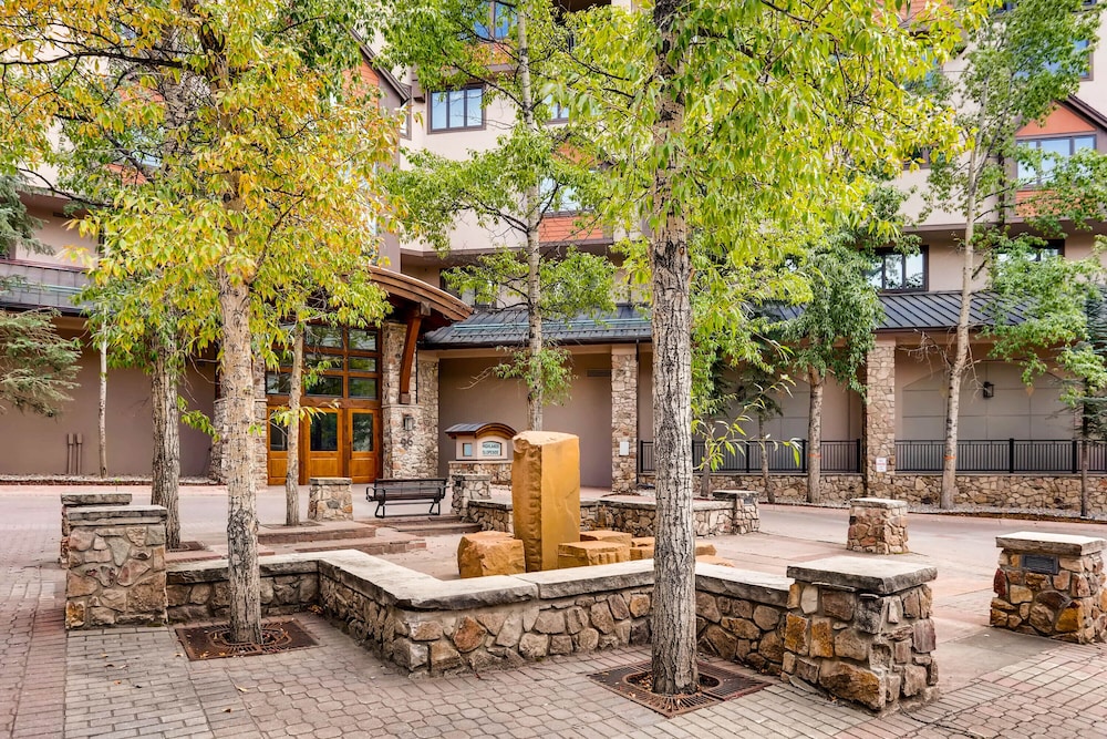 Highlands Slopeside 3 Bedroom Platinum photo 3