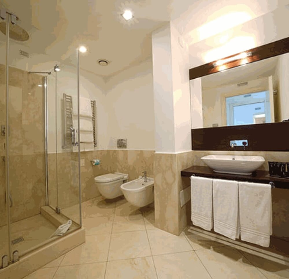 Family Room - Photo 6